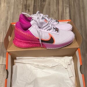 NEW Nike Zoom Vapor Pro 2